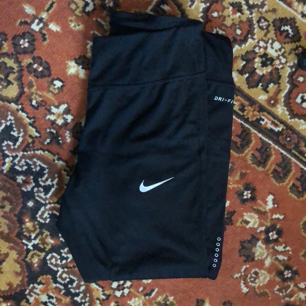 Nike dri-fit 7/8 leggings